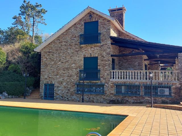 Villa en venta en Boiro