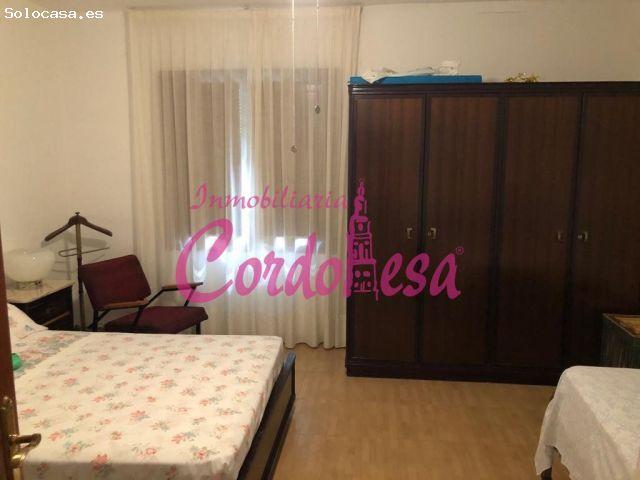 Piso en venta en Alcolea, Córdoba