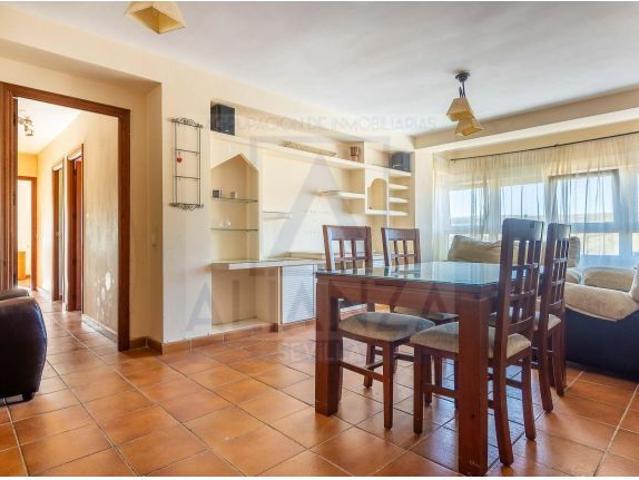 Piso en venta en Camas, Andalucía