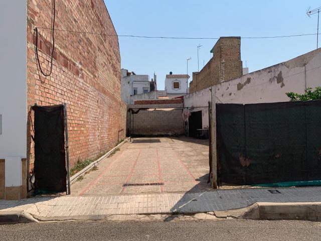 Terreno en venta en Cantillana, Andalucía