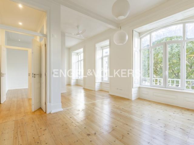 Apartamento venda em Santo António, Lisboa