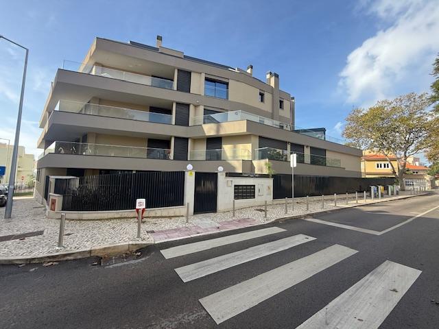 Apartamento alugar em Carcavelos, Cascais