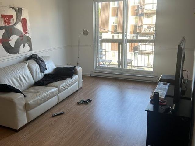 Apartment for rent in Charlemagne, Quebec