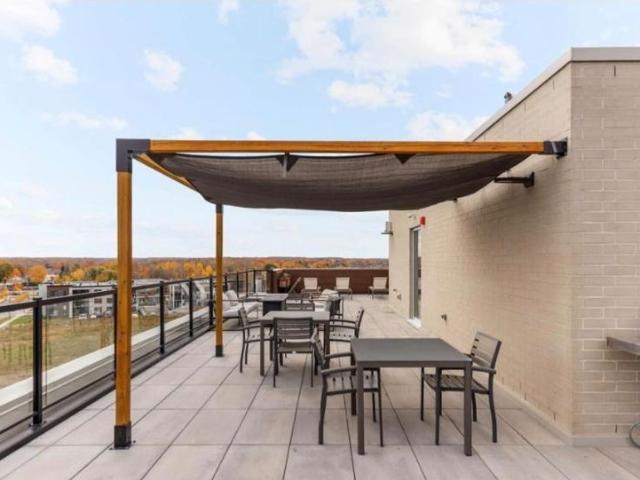 Apartment for rent in Les Moulins, Quebec