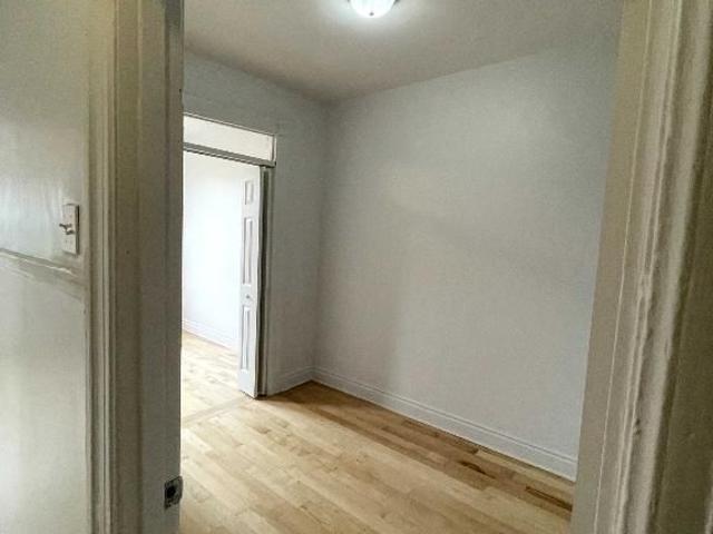 Apartment for rent in St. Leonard's, Quebec