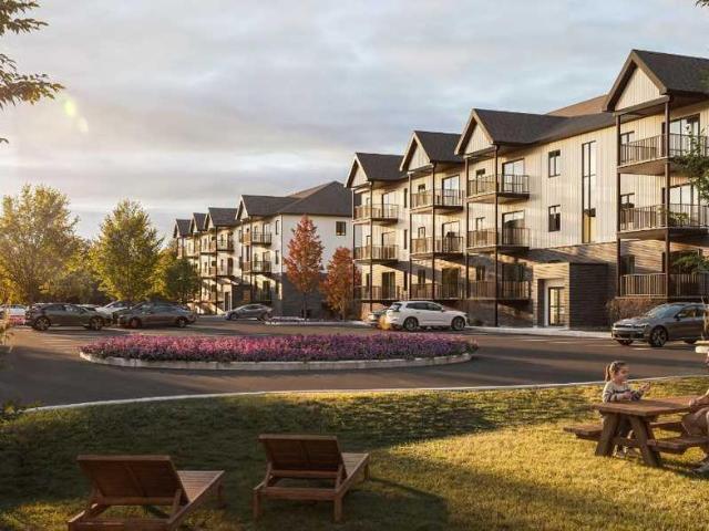 Apartment for rent in Le Haut-saint-françois, Quebec