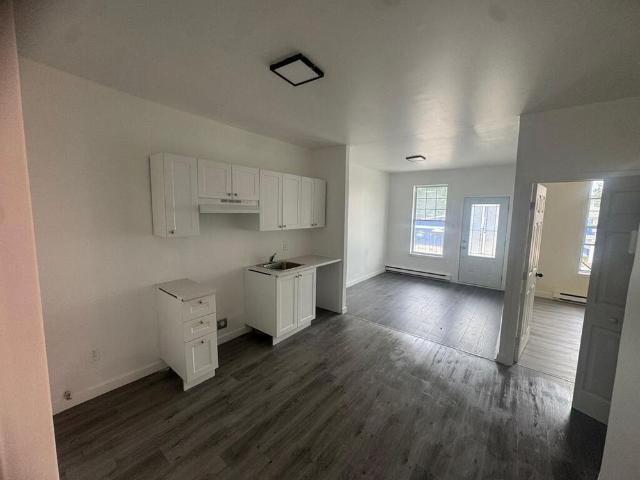 Apartment for rent in Mauricie, Quebec