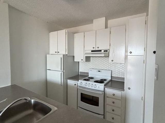 Apartment for rent in Saint-lambert, Quebec