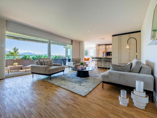 Wohnung kaufen in Lutry, Waadt