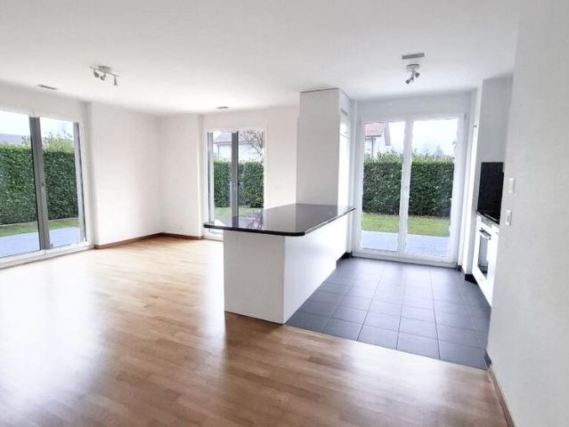 Apartment mieten in Mies, Waadt