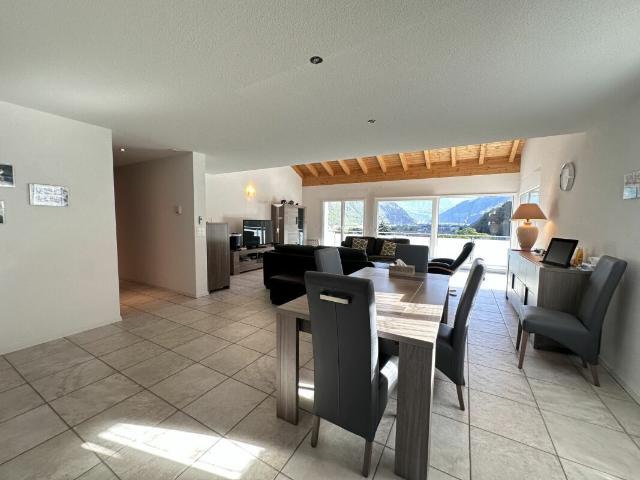 Attikawohnung kaufen in Evionnaz, Wallis