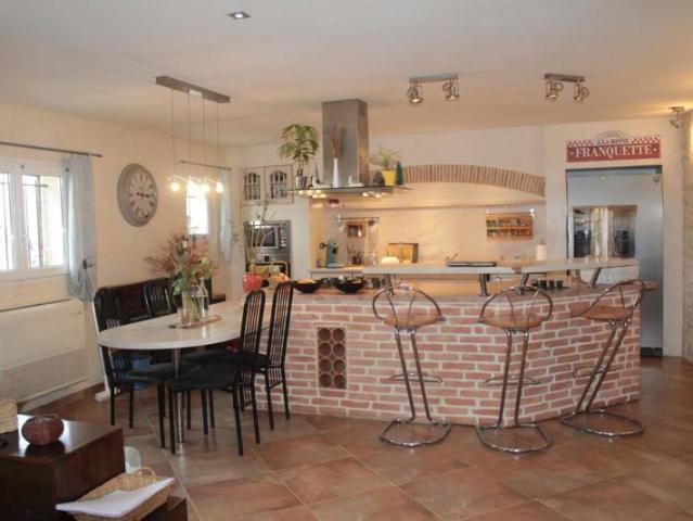 Maison vente à Jonzac, Nouvelle-Aquitaine
