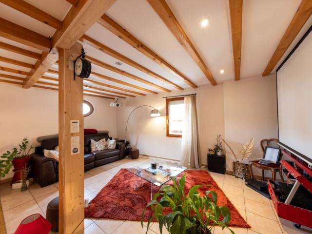 Duplex vente à France métropolitaine, Divonne-les-bains