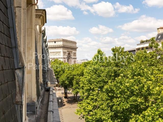 Maison vente à Paris, Île-de-France
