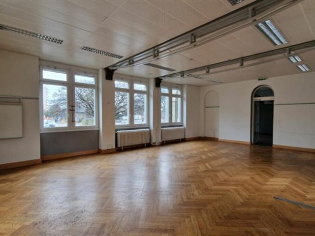 Büro mieten in Chavannes-près-Renens, Waadt