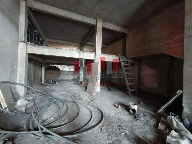 Local commercial vente à Anfa, Gharb-Chrarda-Beni Hssen