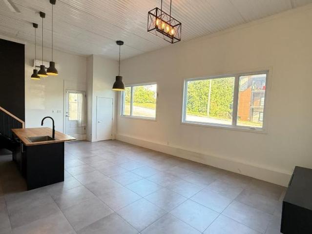 Apartment for rent in Mauricie, Quebec