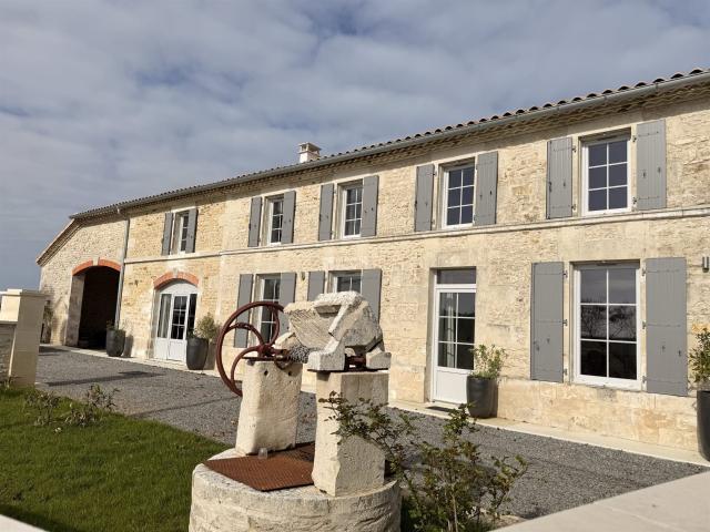 Maison vente à Saintes, Epargnes