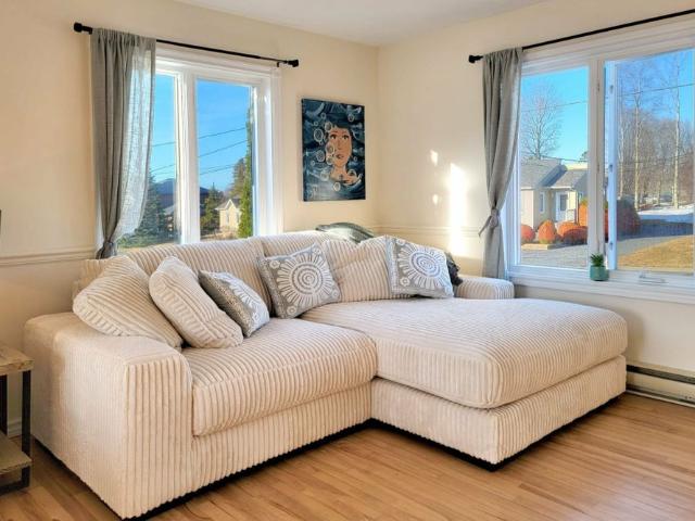 Apartment for rent in La Haute-gaspésie, Quebec