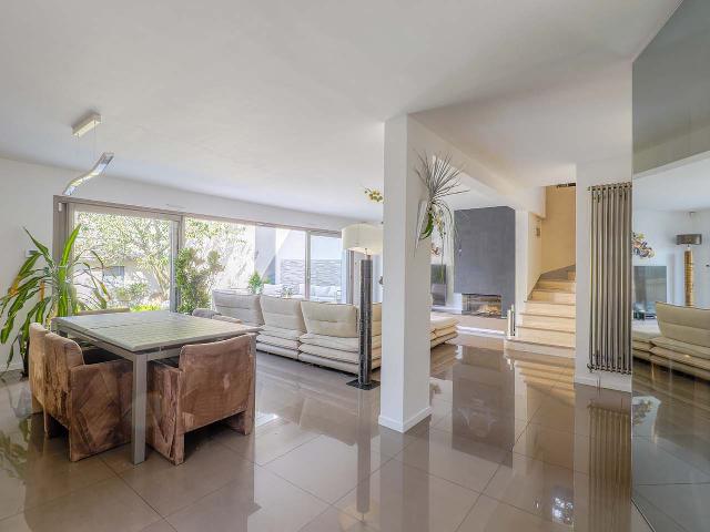 Maison vente à Paris, Île-de-France