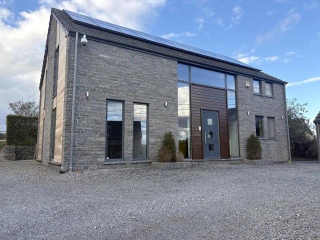 Maison location à Grande Enneille, Grandhan