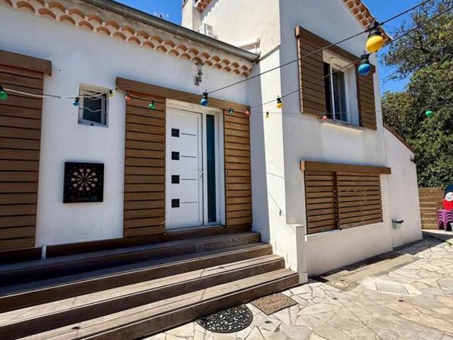 Maison vente à Arrondissement de Toulon, Toulon