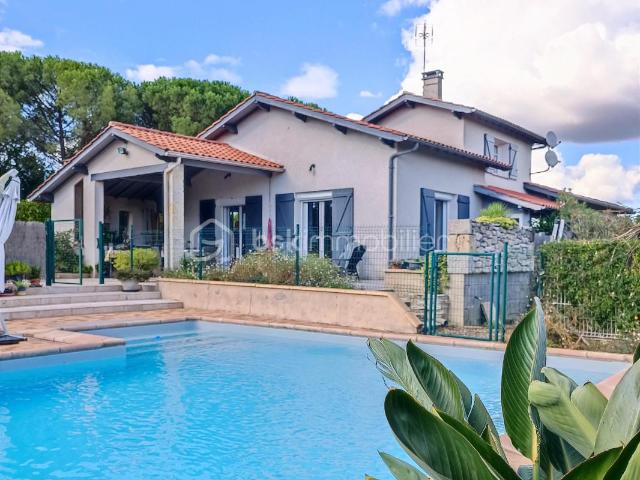 Villa vente à Condom