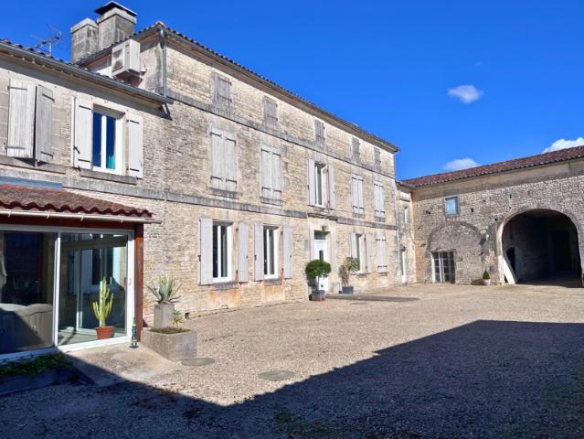 Maison vente à Courbillac
