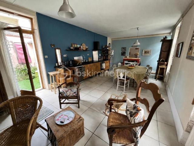Maison vente à Cosne-Cours-sur-Loire, La Charité-sur-loire
