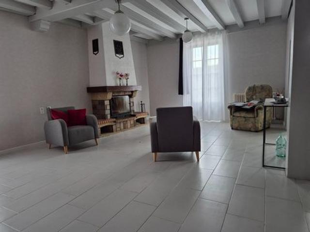 Villa vente à Escurolles, Allier