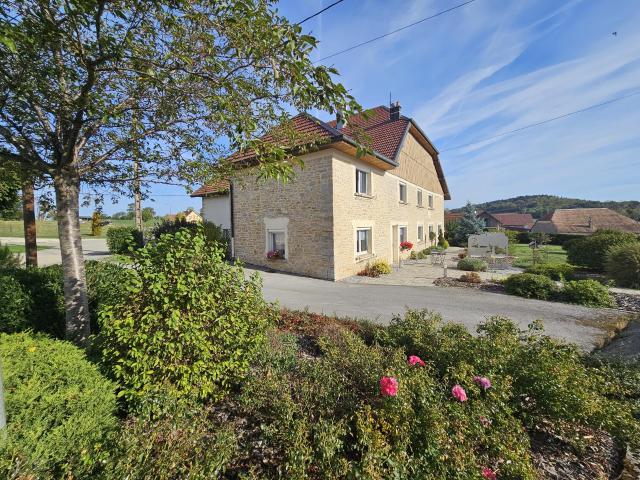 Maison vente à Vercel-Villedieu-le-Camp