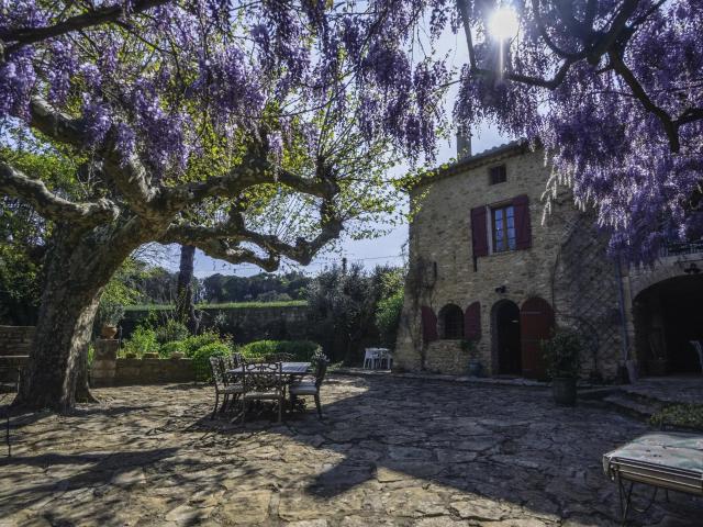 Ferme vente à Nîmes, Carsan