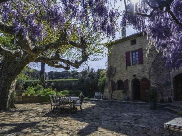Maison vente à Nîmes, Carsan