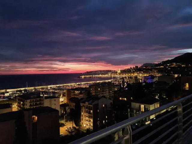 Appartement vente à Menton, Alpes-Maritimes