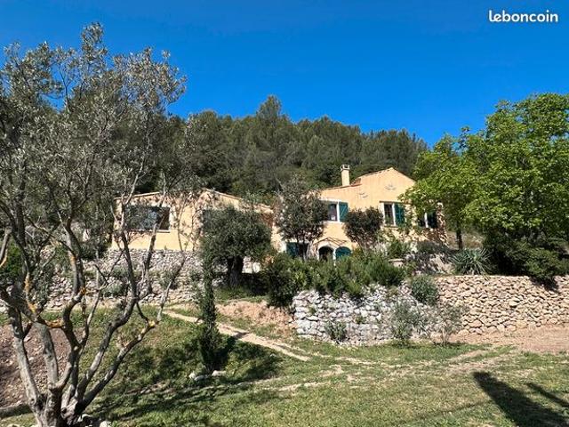 Maison vente à Marseille, Cuges-les-pins