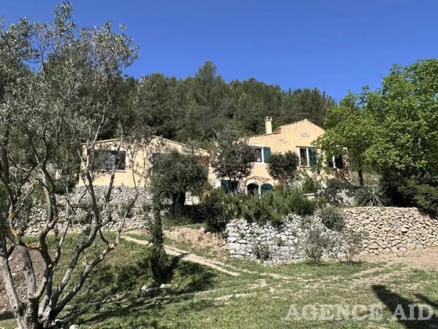 Maison vente à Marseille, Cuges-les-pins