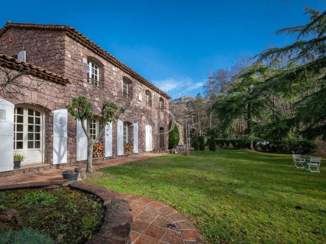 Maison vente à Nice, Puget-théniers