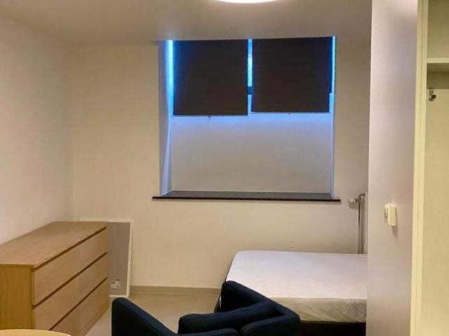 Kot location à Monplaisir, Schaerbeek - Schaarbeek