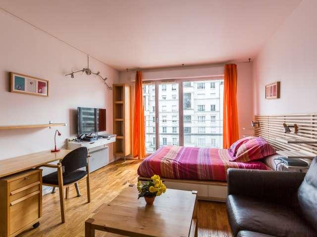 Studio location à Faubourg de l'Arche, Courbevoie