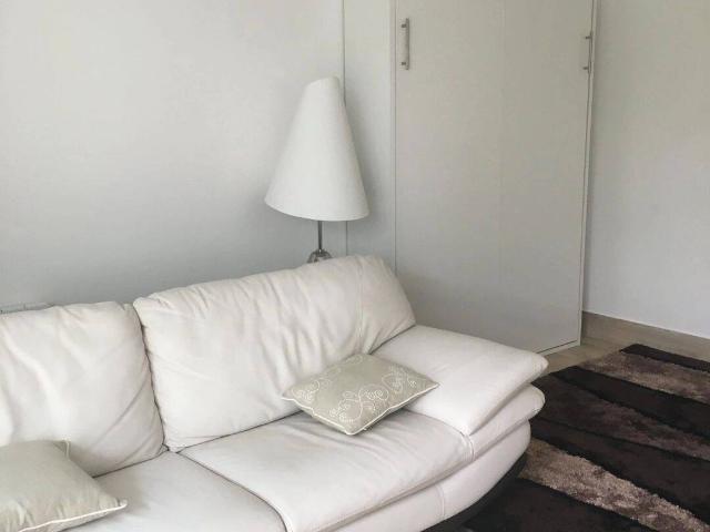 Studio location à Saint-Laurent-du-Var, Alpes-Maritimes