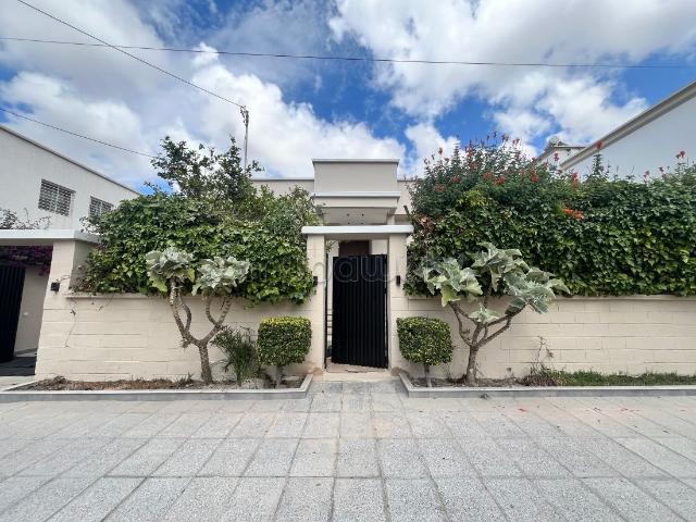 Villa location à Anfa, Gharb-Chrarda-Beni Hssen