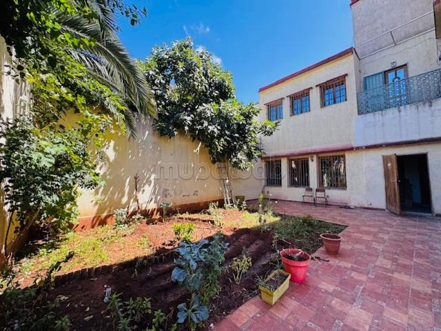 Villa vente à Anfa, Gharb-Chrarda-Beni Hssen