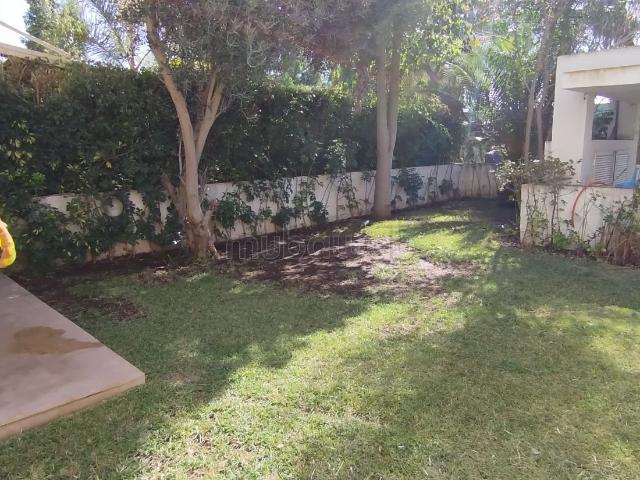 Villa vente à Bouskoura, Gharb-Chrarda-Beni Hssen