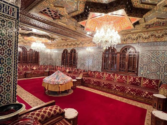 Villa vente à Anfa, Gharb-Chrarda-Beni Hssen