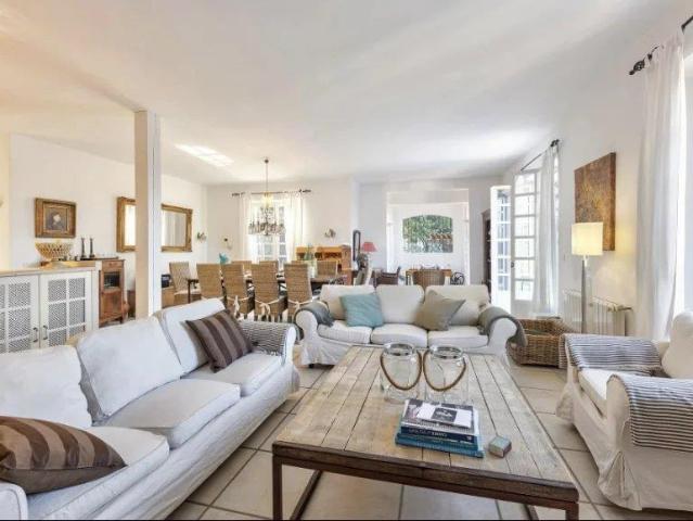 Maison vente à La Grande Bastide, Mougins