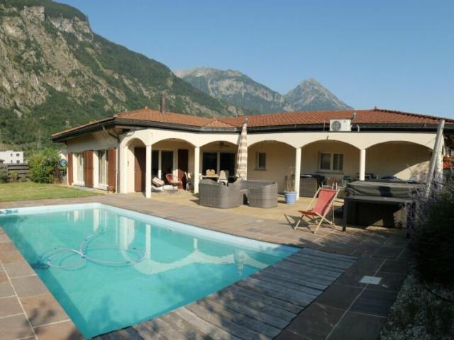 Einfamilienhaus kaufen in Martigny, Wallis