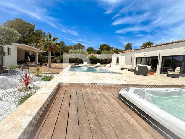 Maison vente à Nîmes
