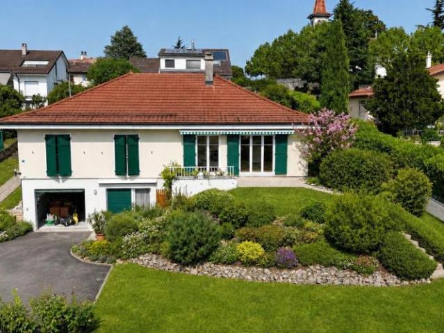 Haus mieten in Echandens, Waadt