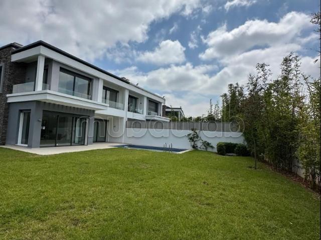 Villa location à Bouskoura, Gharb-Chrarda-Beni Hssen