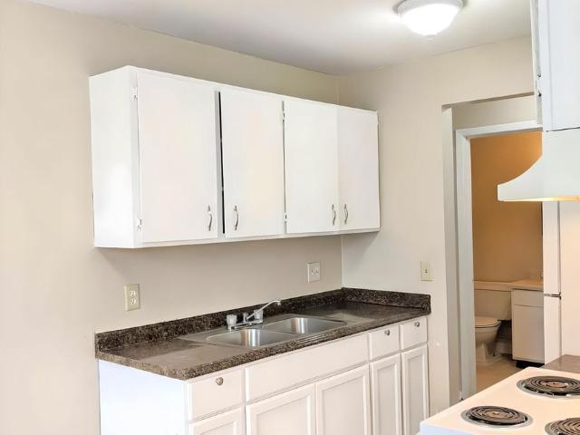 Property for rent in Greater East Side, Ramsey